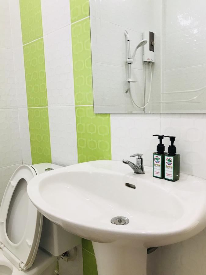 Huan Soontaree Hotel Ban Phe Buitenkant foto