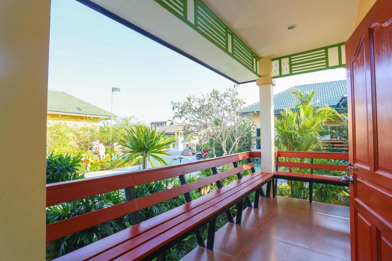 Huan Soontaree Hotel Ban Phe Buitenkant foto